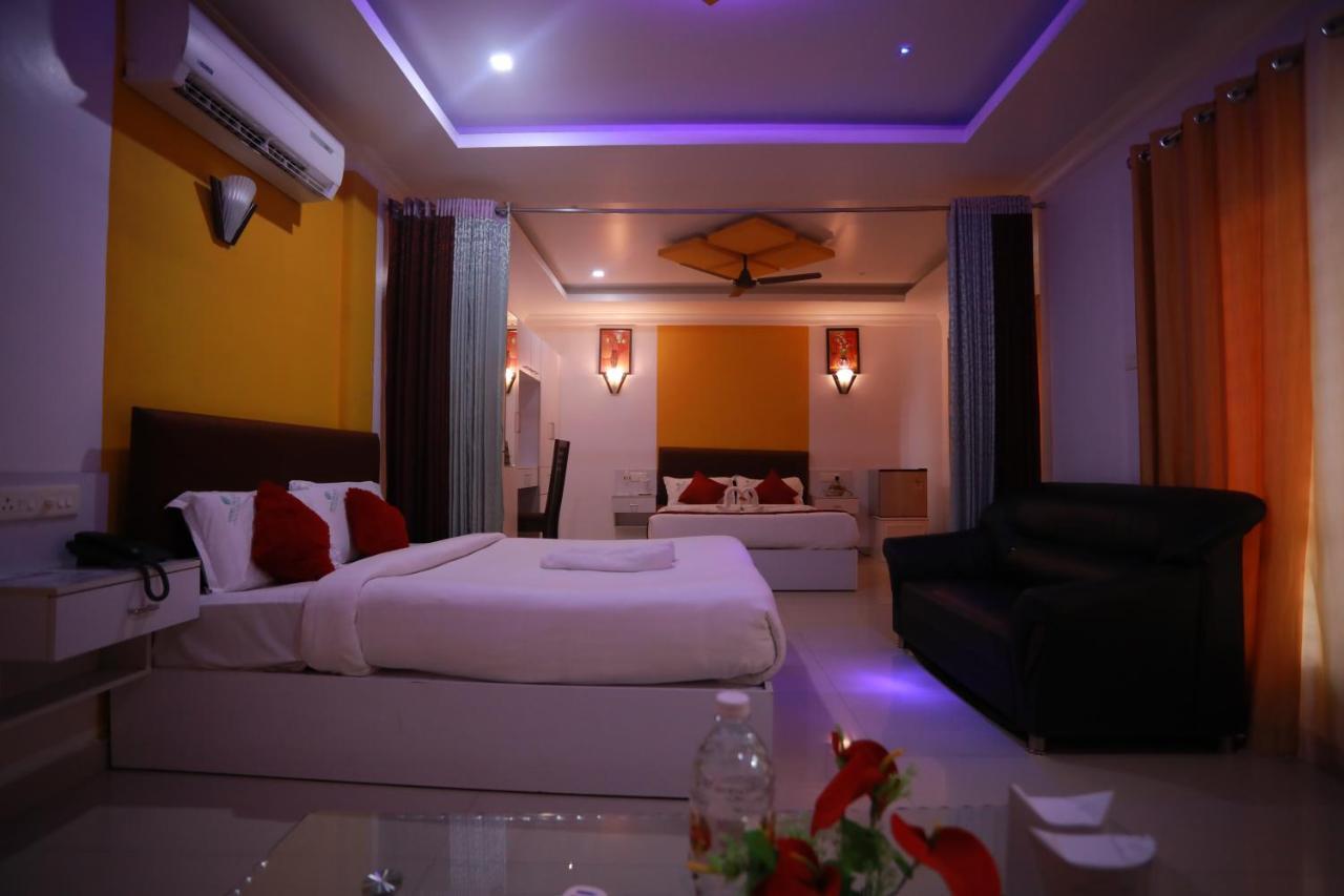 Hydel Palace Athirappilly By Bestinn Leisure Zewnętrze zdjęcie